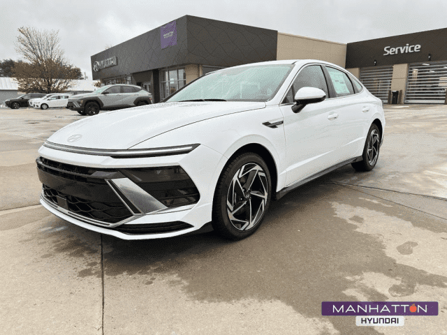 2026 Hyundai Sonata SEL's photo