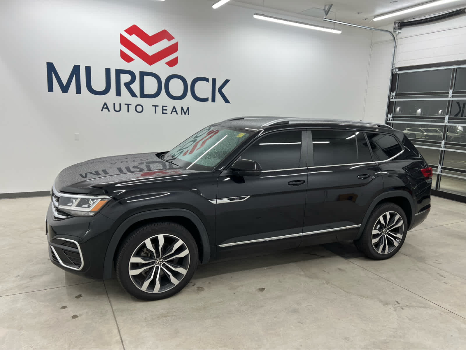 2021 Volkswagen Atlas SEL R-Line's photo