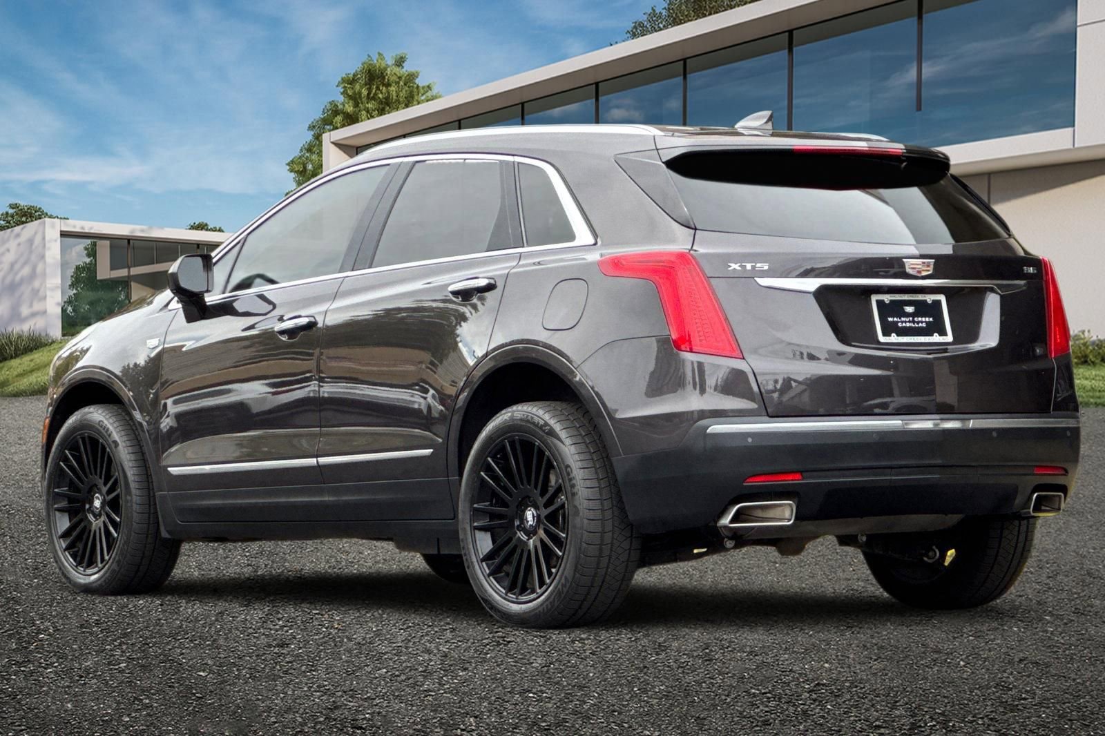 2017 Cadillac XT5 Base photo 5