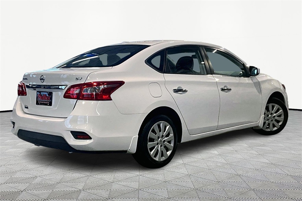 Used 2016 Nissan Sentra SV with VIN 3N1AB7AP6GL684006 for sale in Kansas City