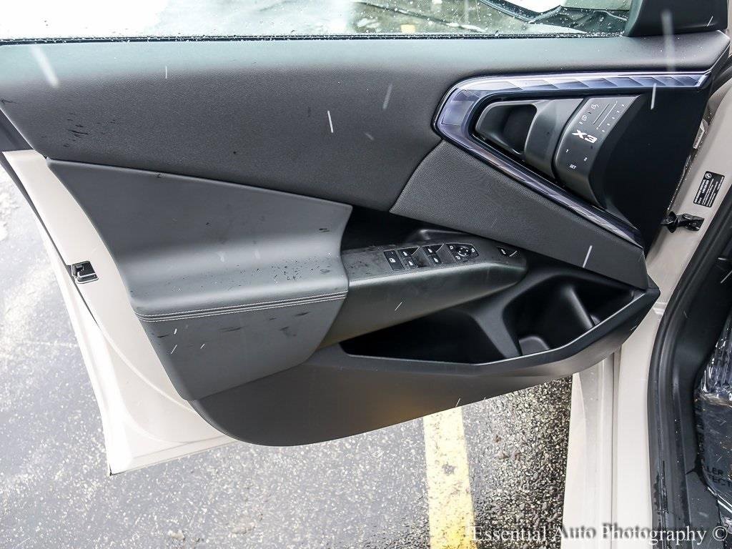 2025 BMW X3 - Image 18