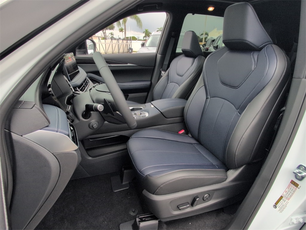 2026 Infiniti QX60 AWD photo 5