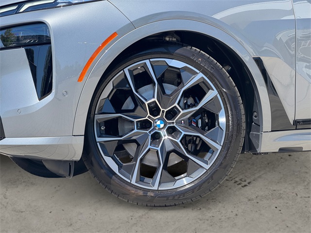 2026 Bmw X7 M60i photo 9
