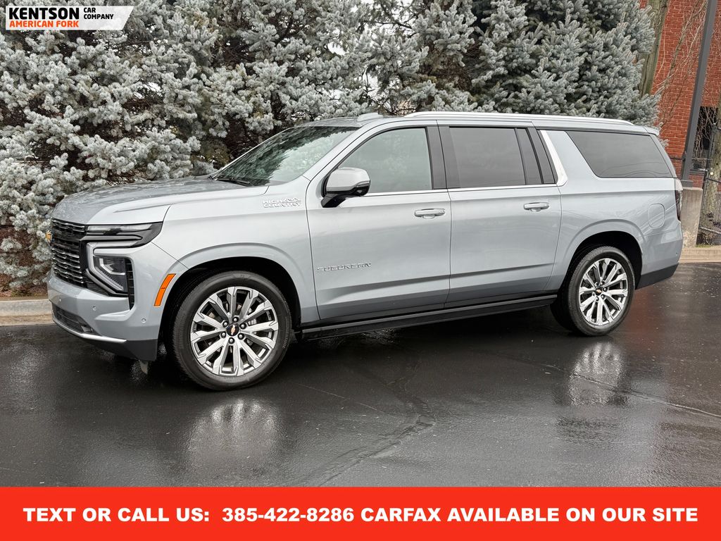 2025 Chevrolet Suburban High Country's photo
