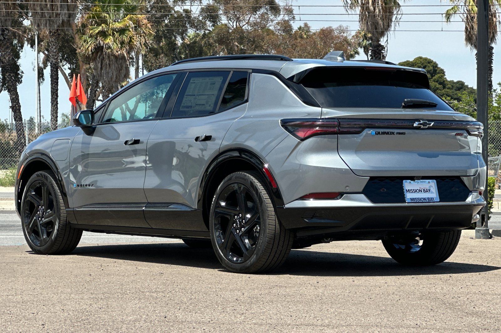 2025 Chevrolet Equinox RS photo 3
