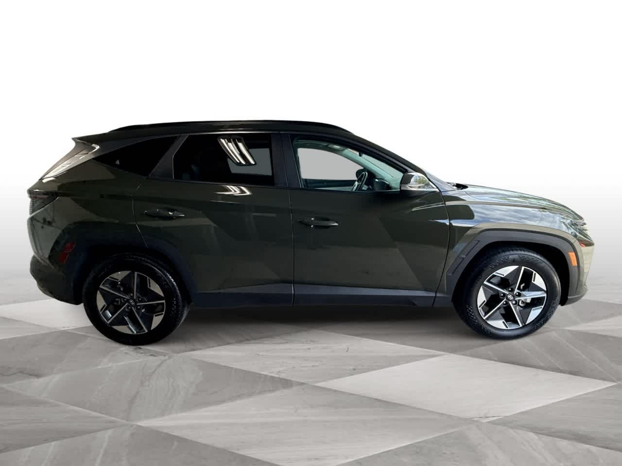 2025 Hyundai Tucson SEL Convenience photo 8