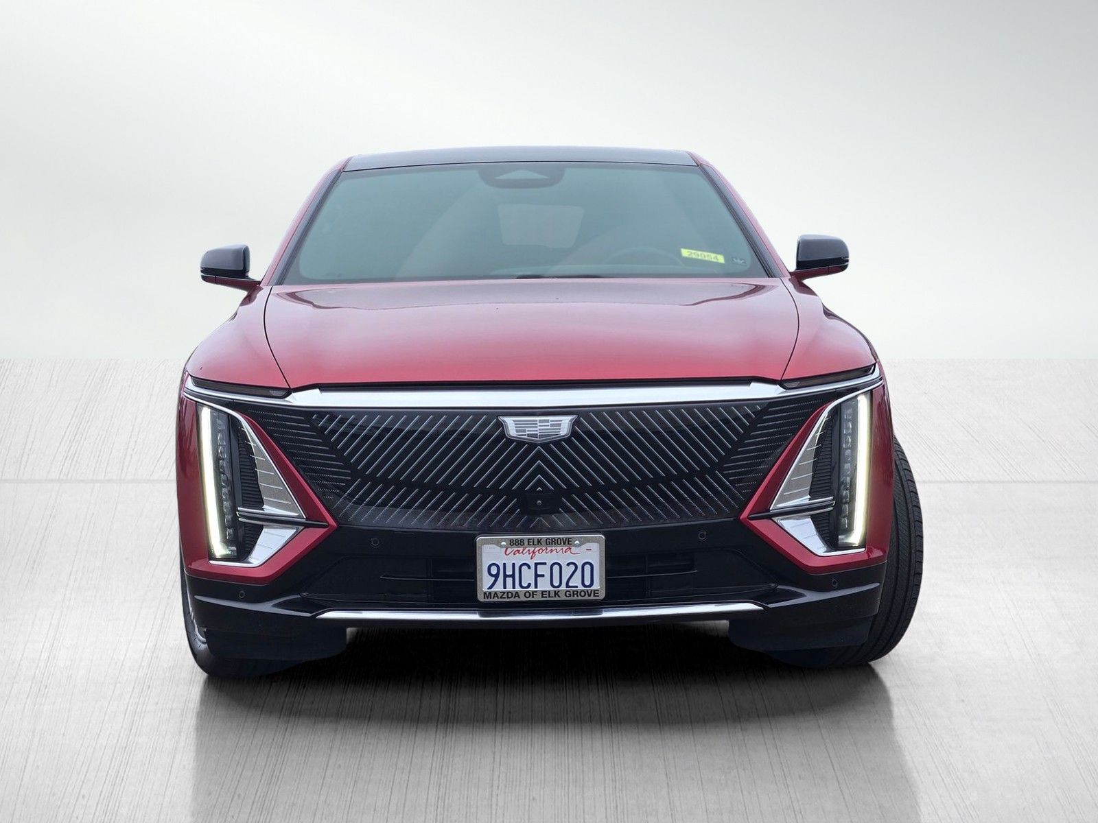 Used 2024 Cadillac LYRIQ Luxury 1 with VIN 1GYKPPRK9RZ112557 for sale in Elk Grove, CA