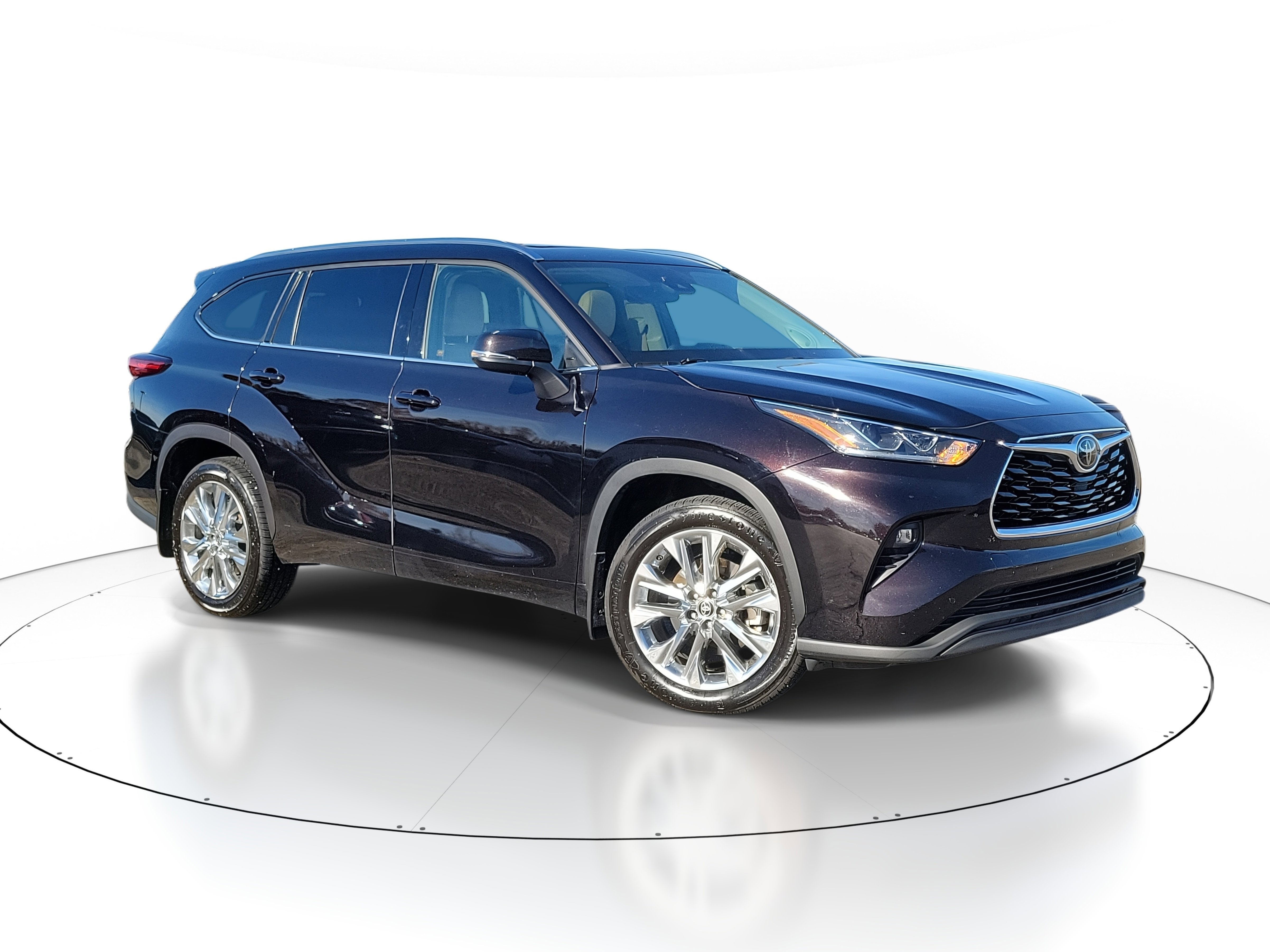 2020 Toyota Highlander Limited's photo