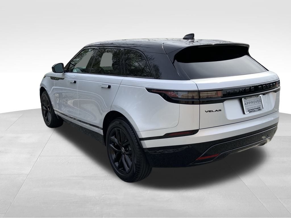 2025 Land Rover Range Rover Velar SE photo 6