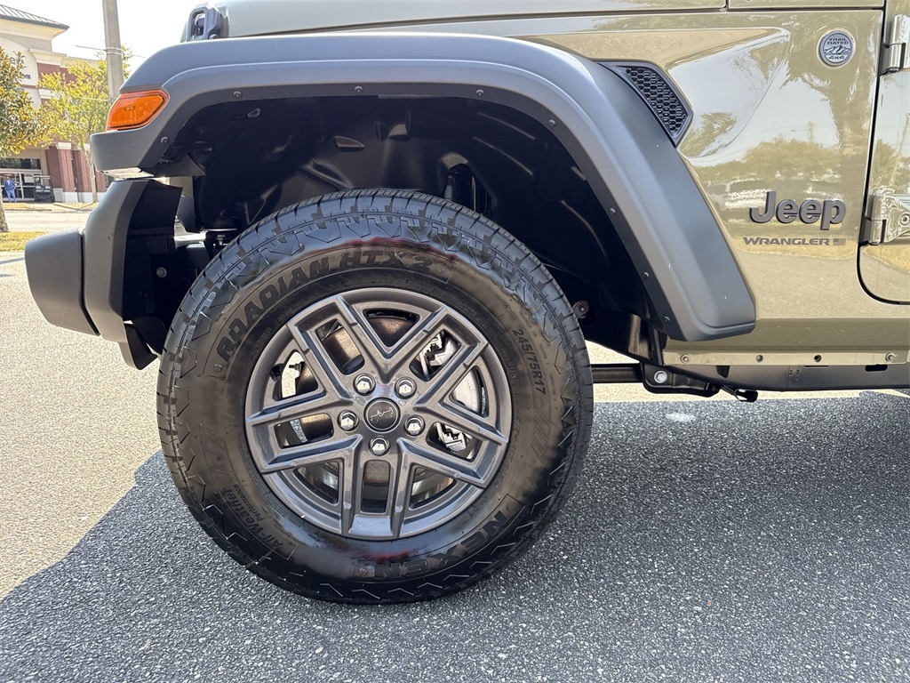 2025 Jeep Wrangler Sport S photo 10