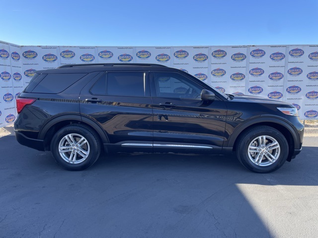 2022 Ford Explorer XLT's photo