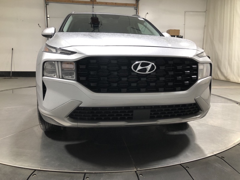 2023 Hyundai Santa Fe SEL photo 2
