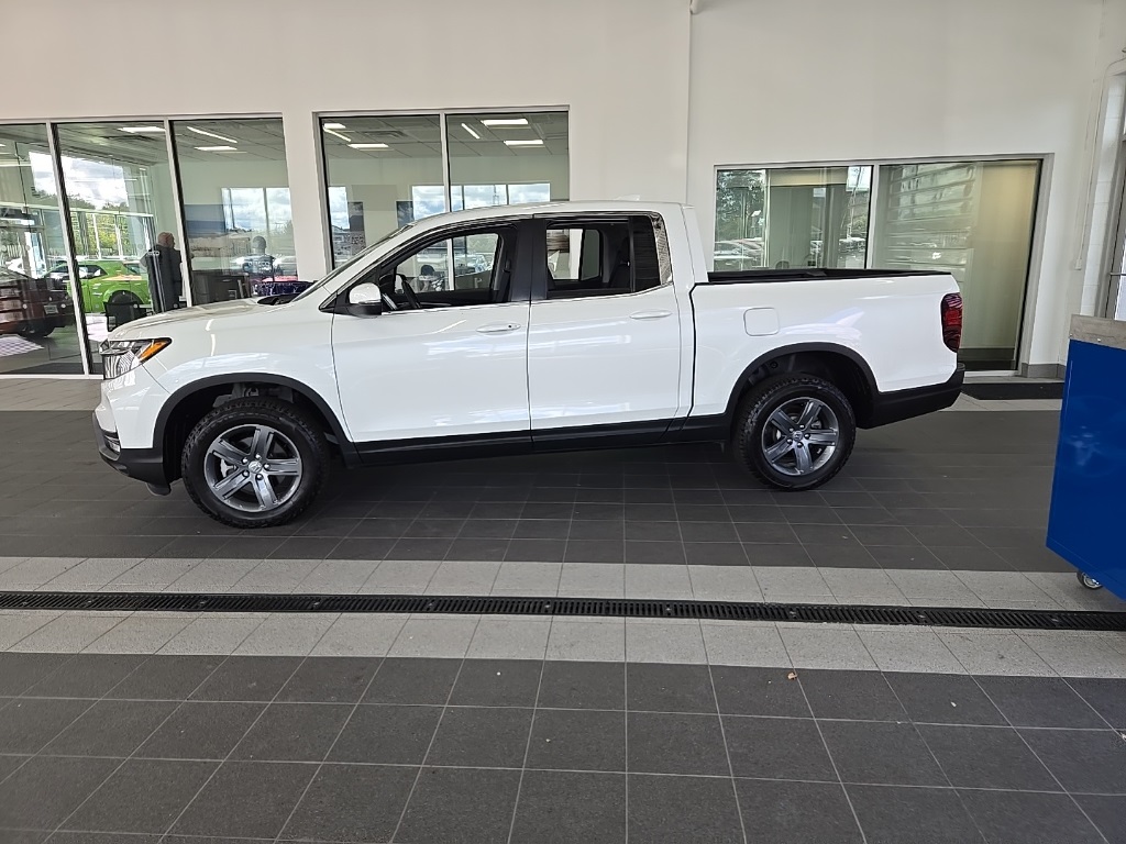 2023 Honda Ridgeline RTL photo 6