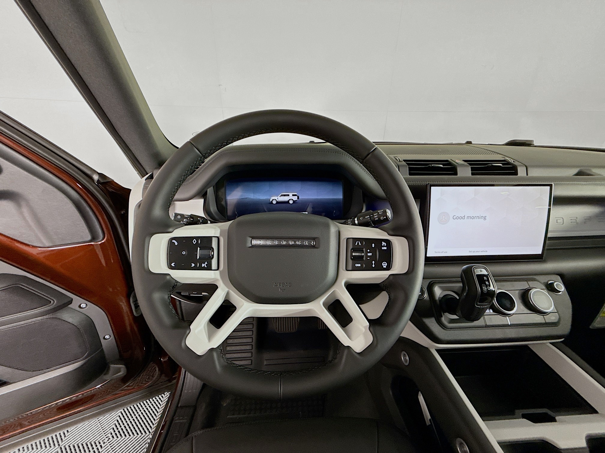 2025 Land Rover Defender 130 X-Dynamic SE photo 10
