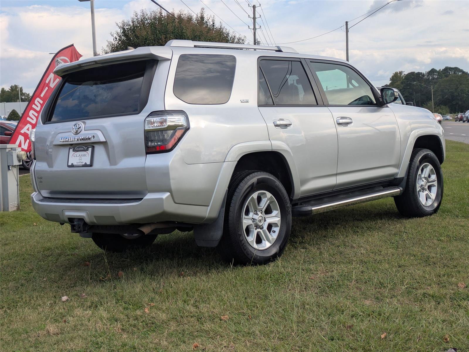 2018 Toyota 4Runner Limited SR5 Premium photo 5