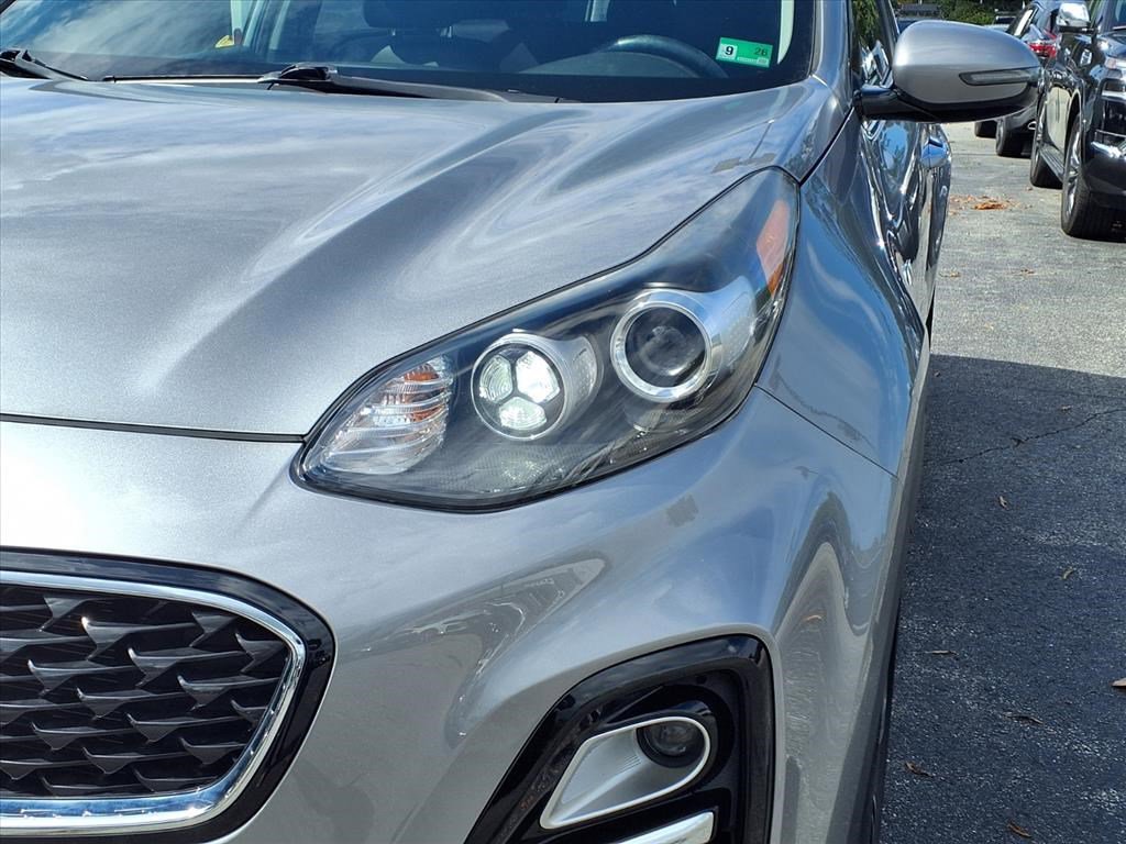 2022 Kia Sportage EX photo 3