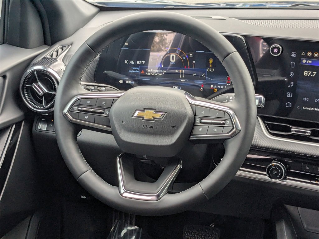 2026 Chevrolet Equinox LT photo 13