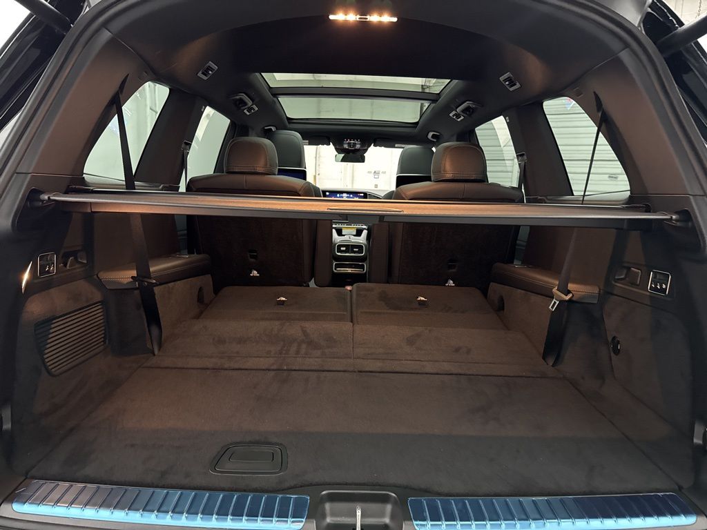 2026 Mercedes Benz GLS 580 4MATIC photo 20