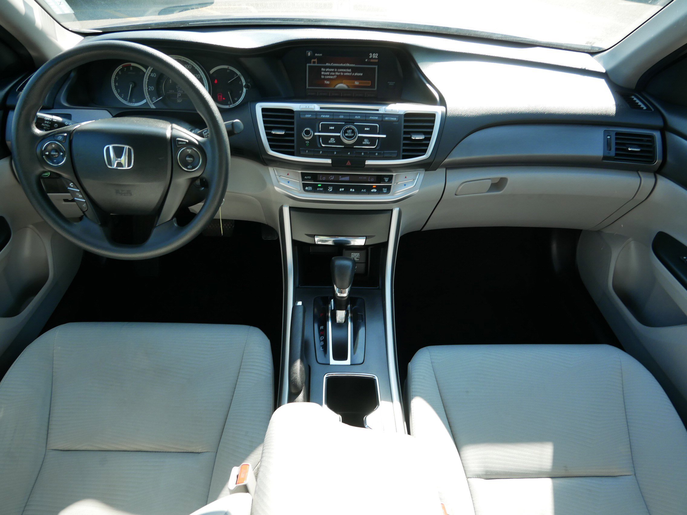 2014 Honda Accord LX photo 10