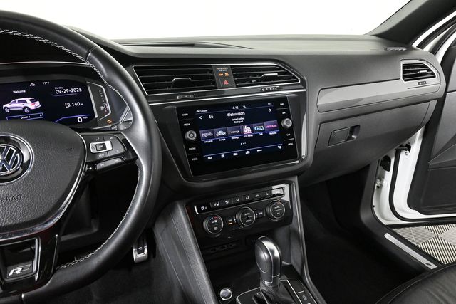 2019 Volkswagen Tiguan SEL Premium R-Line photo 12