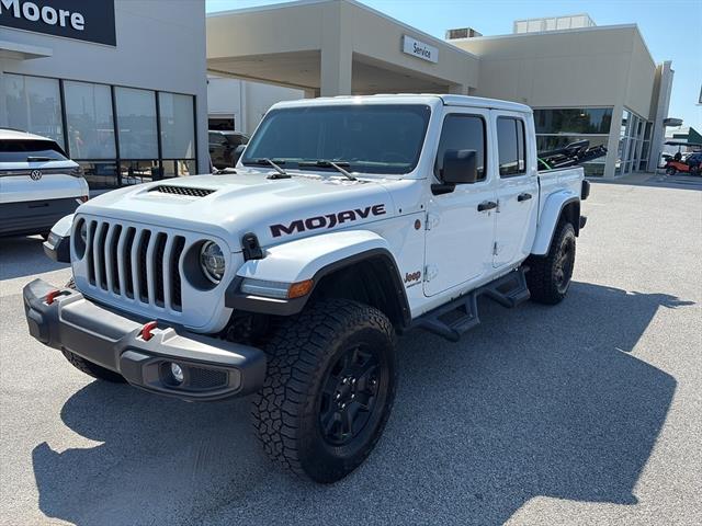 2022 Jeep Gladiator Mojave photo 2