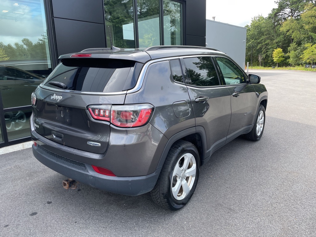 2018 Jeep Compass Latitude photo 4