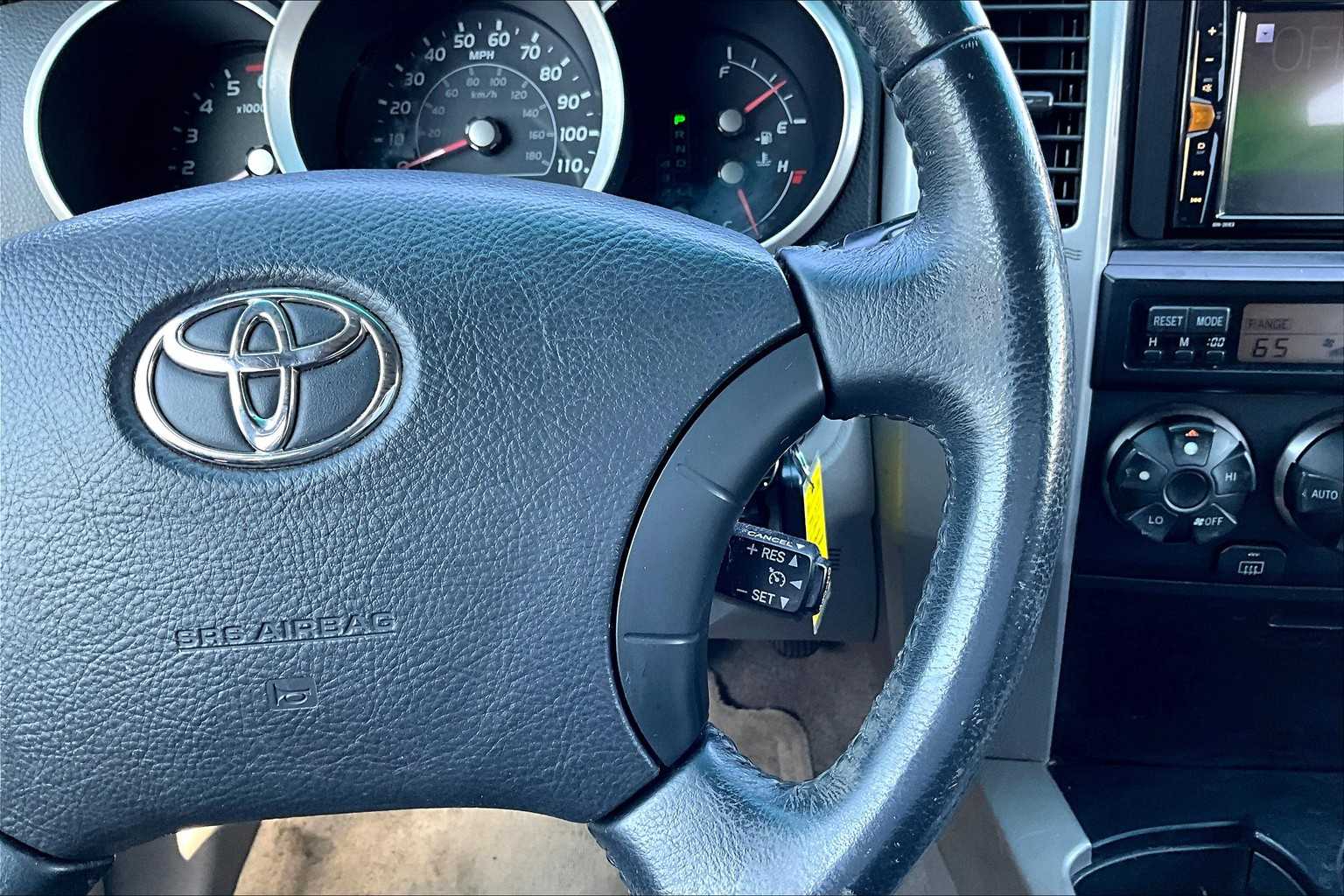 2007 Toyota 4Runner SR5 photo 21