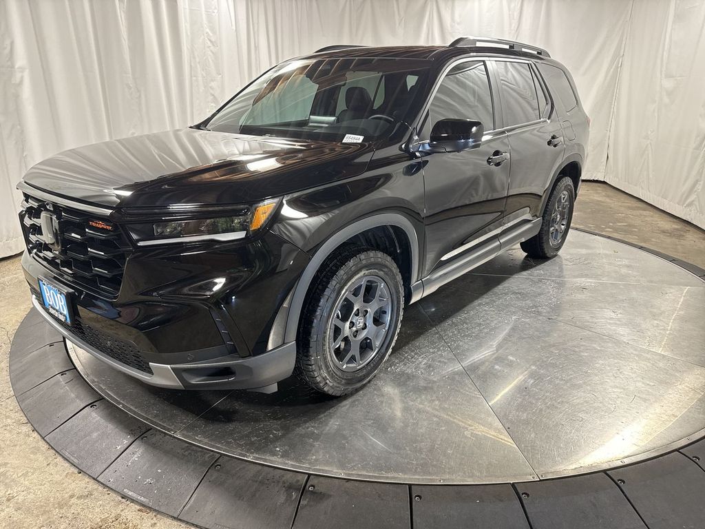 2025 Honda Pilot TrailSport's photo