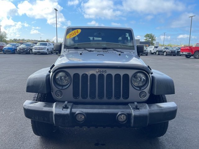 2014 Jeep Wrangler Unlimited Sport photo 2