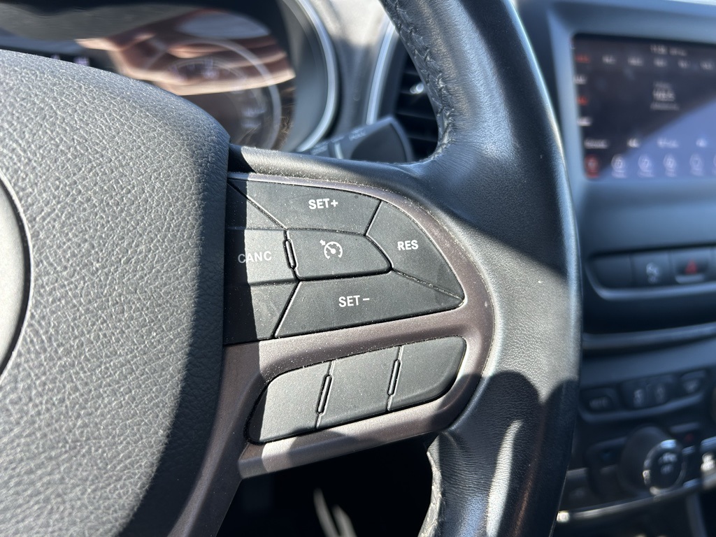 2019 Jeep Cherokee Latitude photo 15