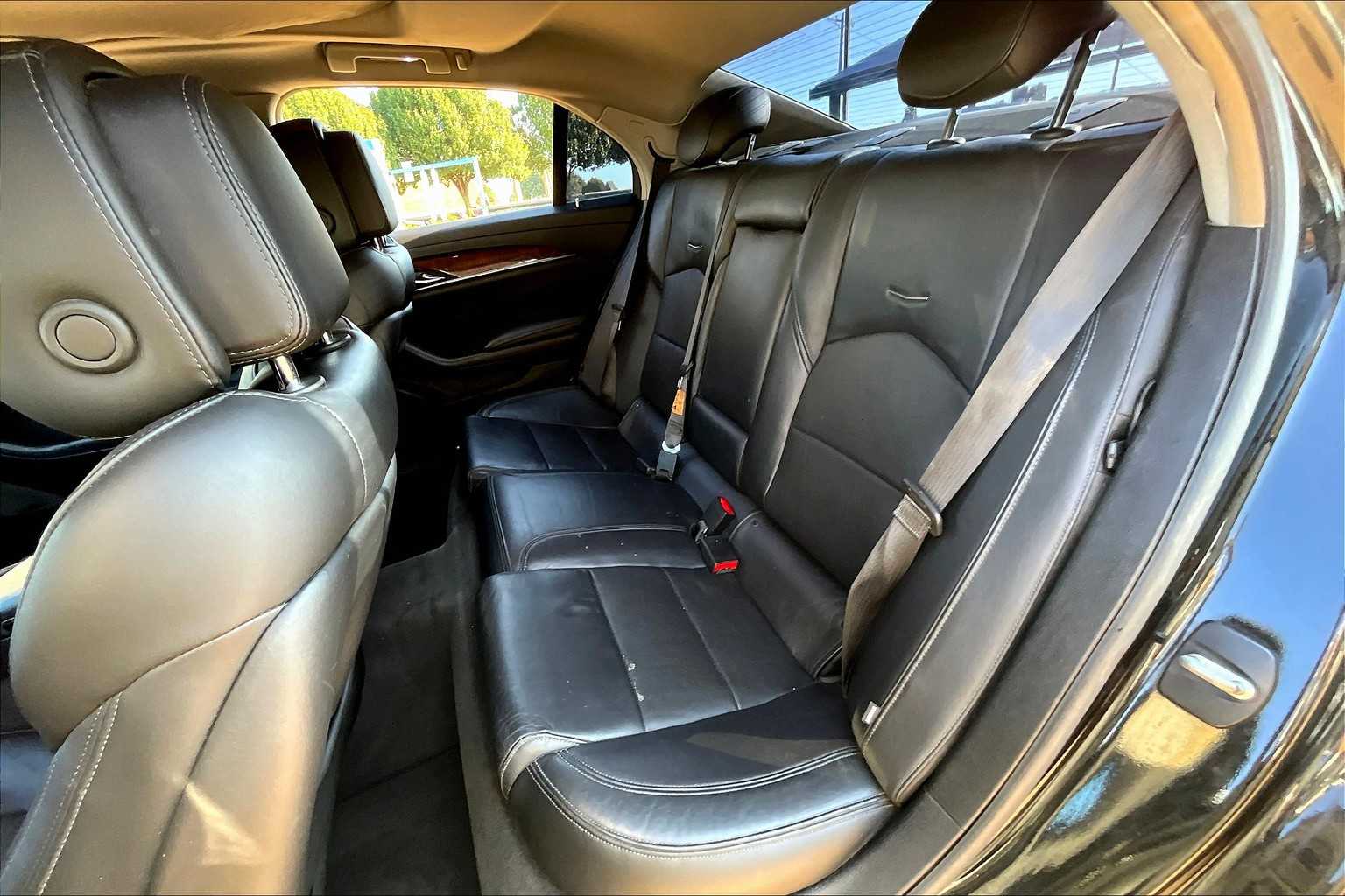 2014 Cadillac CTS Luxury photo 17