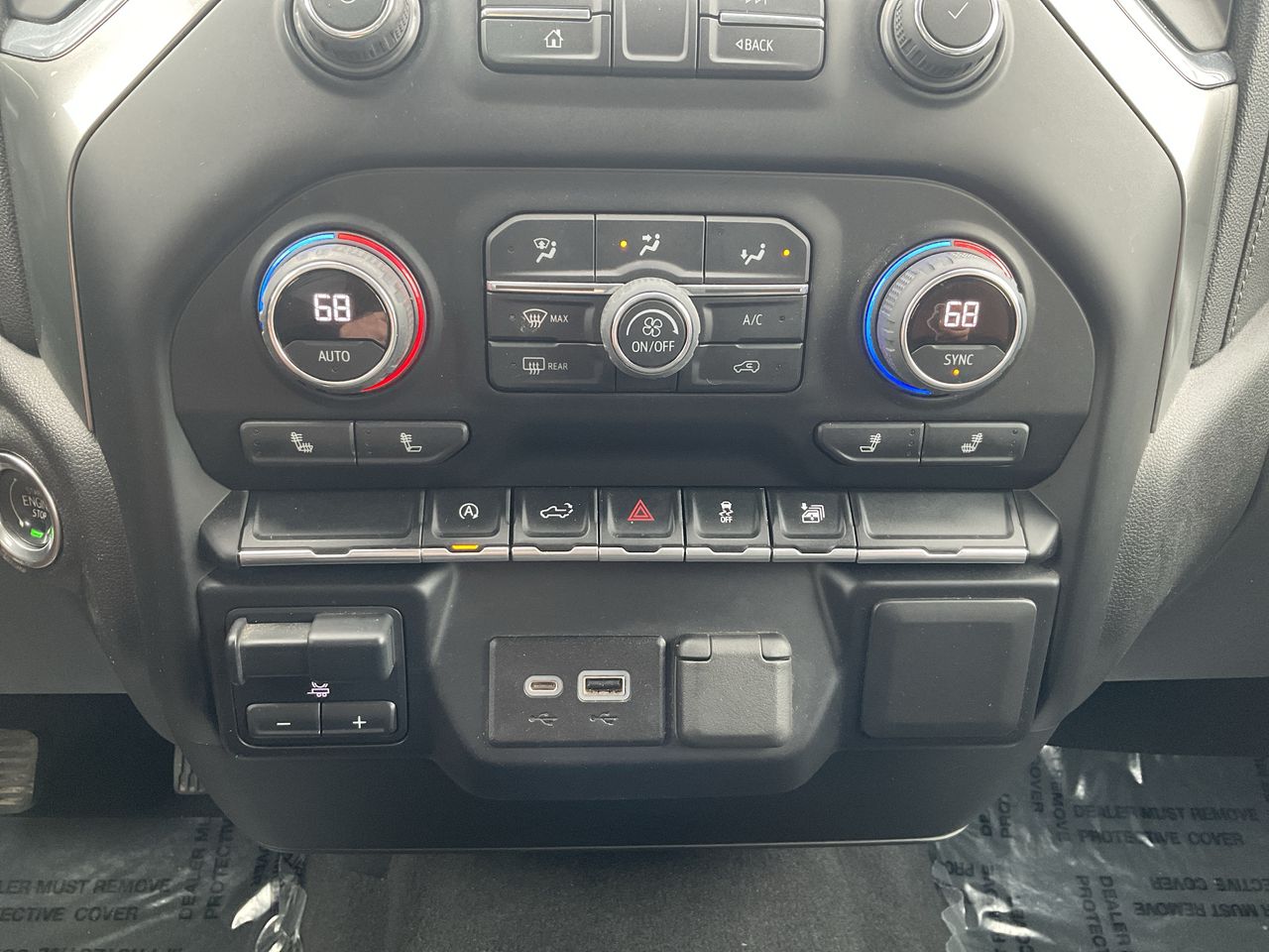 2022 Chevrolet Silverado 1500 RST photo 16