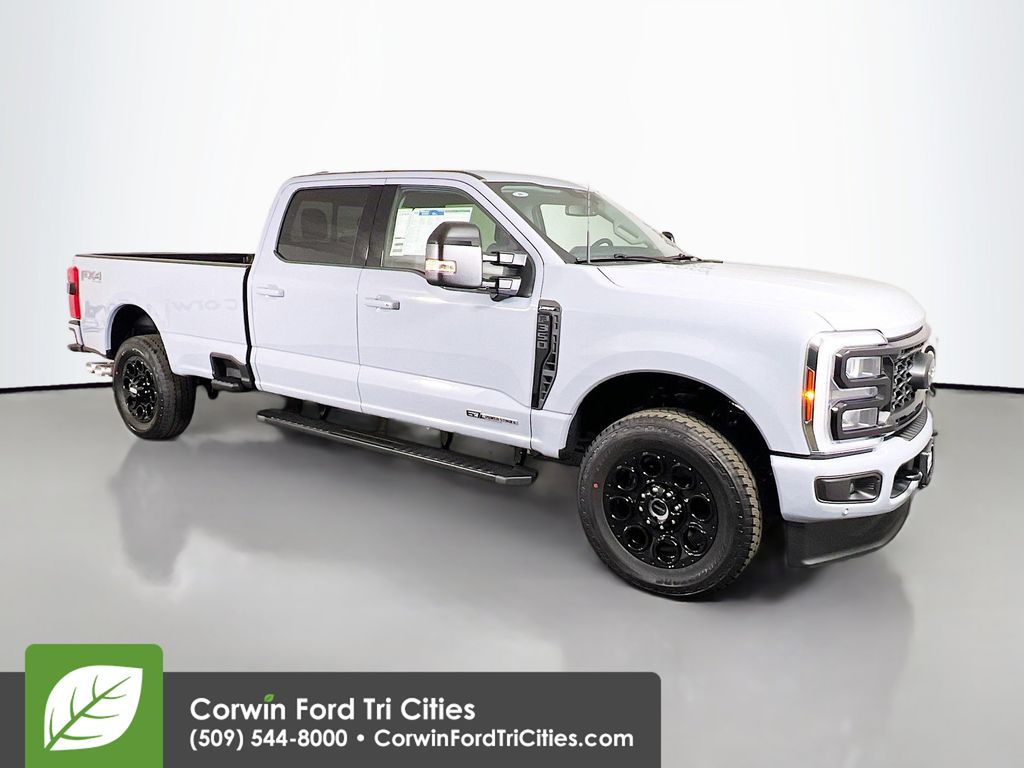 2026 Ford F-350 Super Duty Lariat's photo