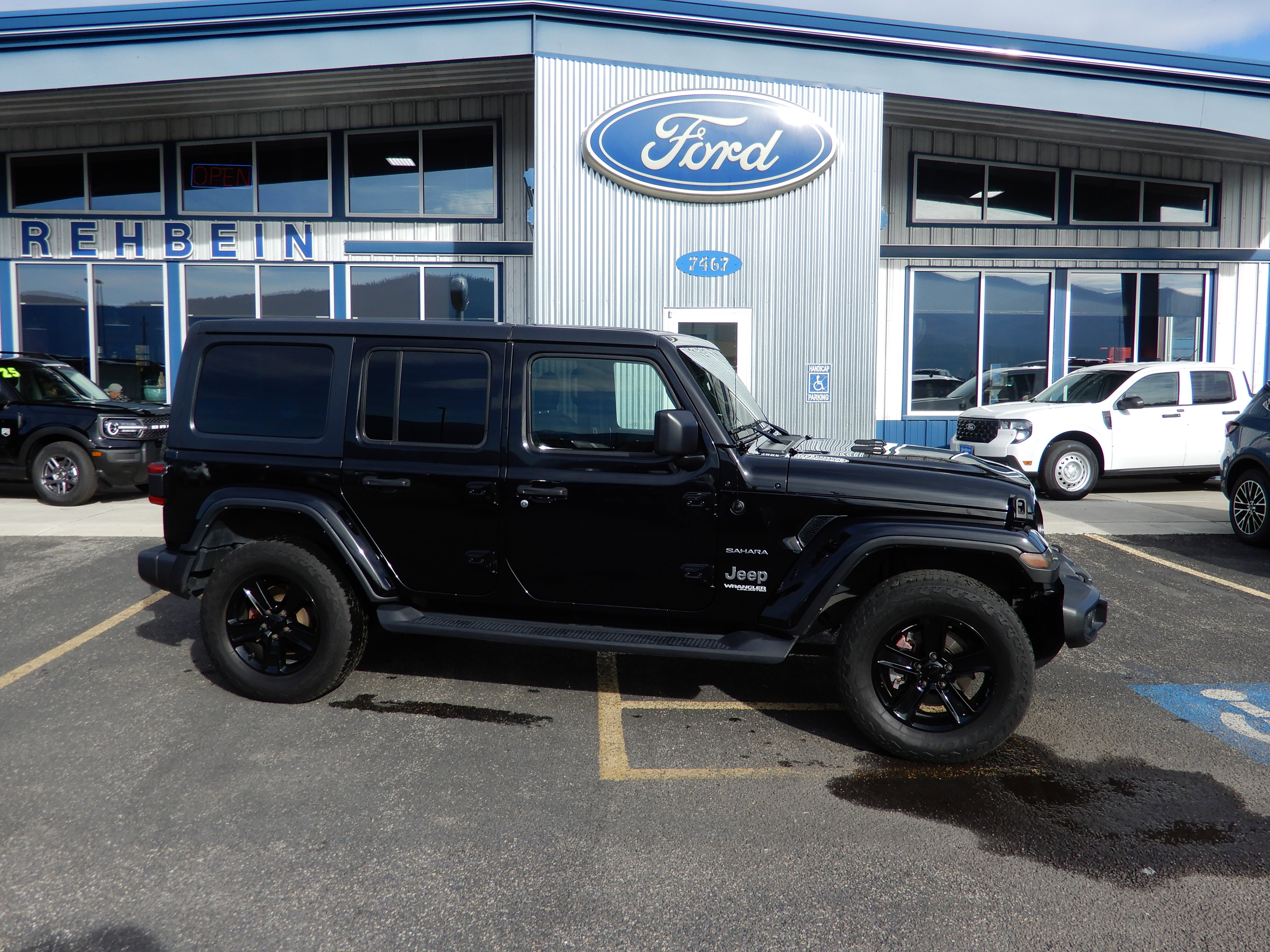 2021 Jeep Wrangler Unlimited Sahara