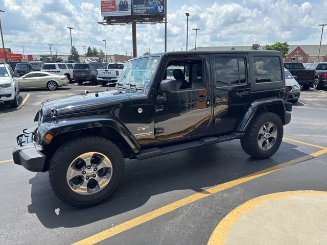 2017 Jeep Wrangler Sport Unlimited Sahara photo 3
