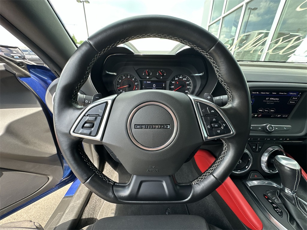 2021 Chevrolet Camaro LT1 photo 14