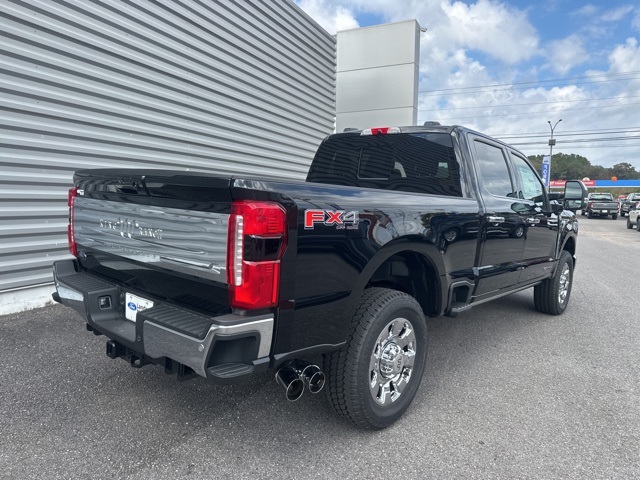 2025 Ford F-250 King Ranch photo 3