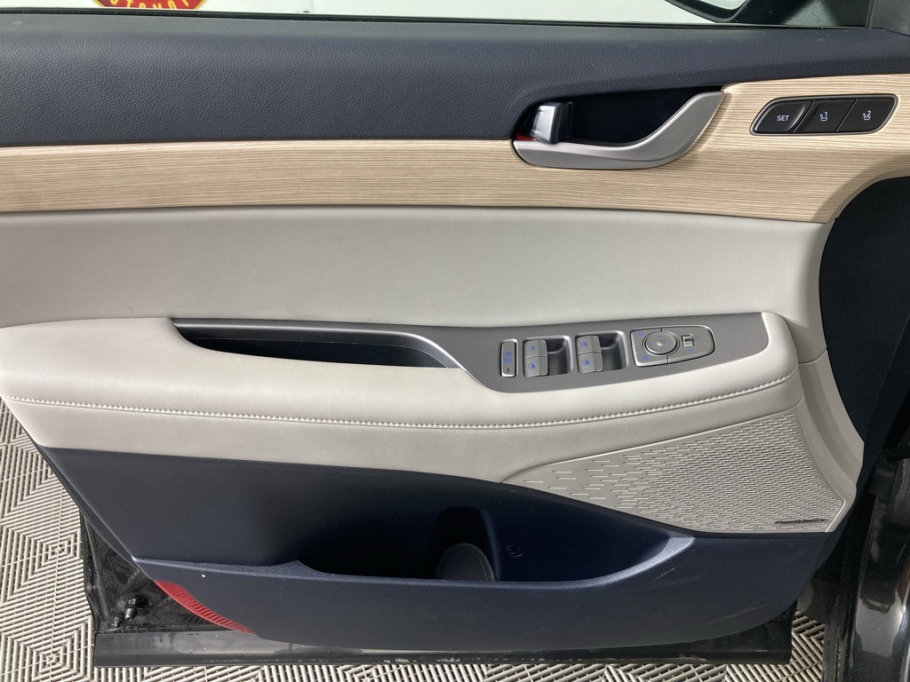 PreOwned 2024 Hyundai Palisade Limited 4 Door SUV in Elk River B9098