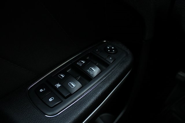 2019 Dodge Charger R/T photo 14