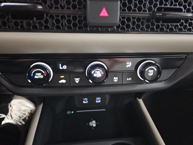 2026 Honda HR-V LX photo 18
