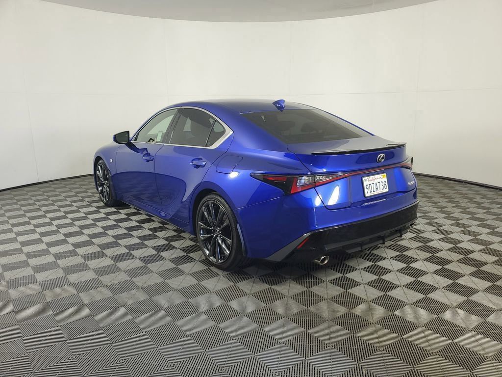 2023 Lexus IS 350 F SPORT photo 5