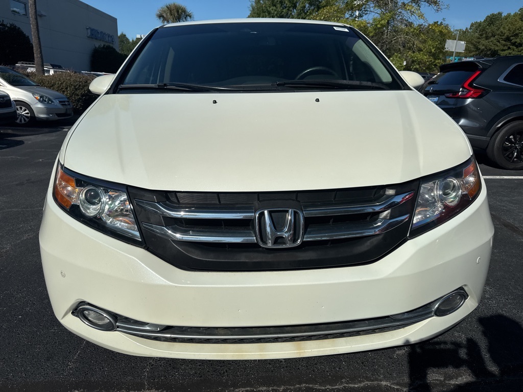 2016 Honda Odyssey Touring Elite photo 8