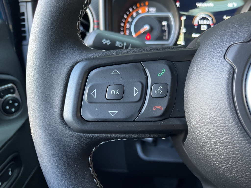 2025 Jeep Wrangler Rubicon photo 46