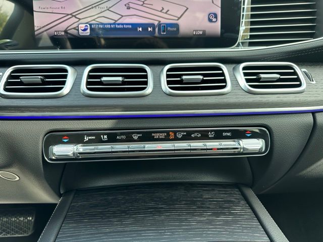 2025 Mercedes Benz GLS 450 4MATIC photo 28