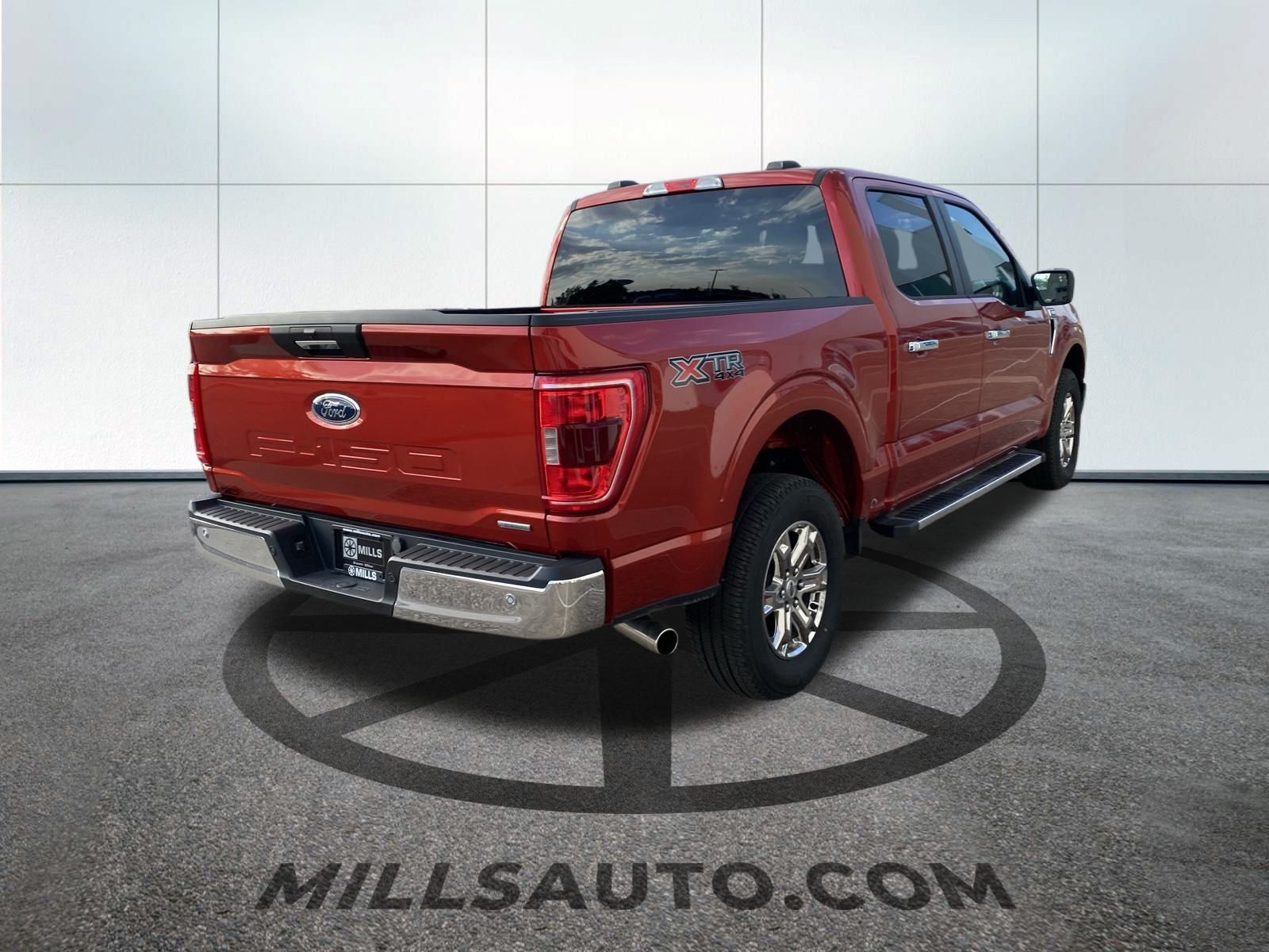 2023 Ford F-150 XLT photo 4