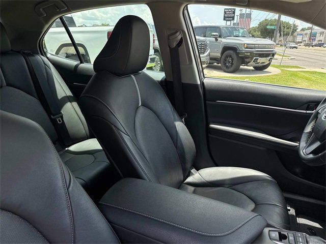 2021 Toyota Camry XSE photo 10