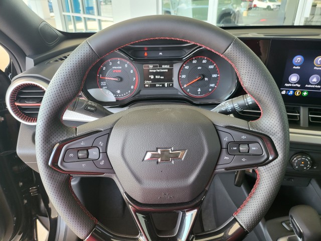 2025 Chevrolet Trax photo 12