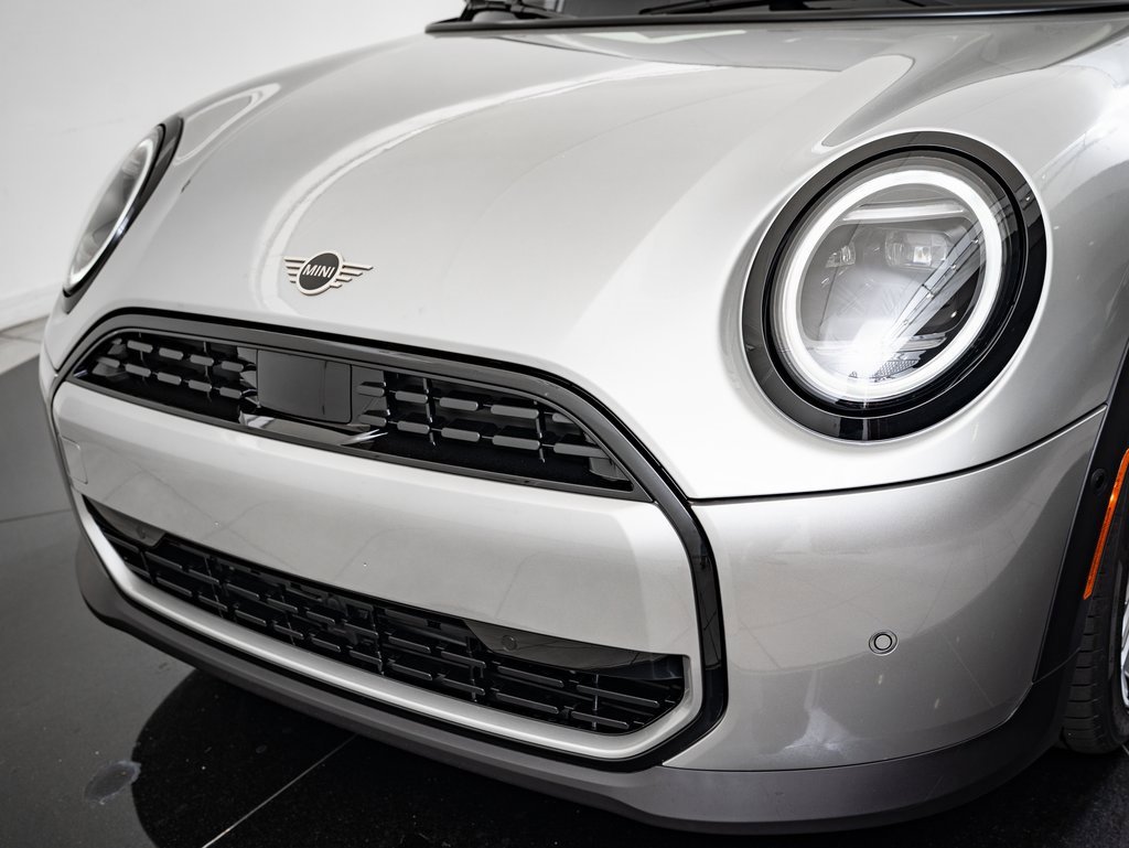 2025 Mini Cooper Signature photo 3