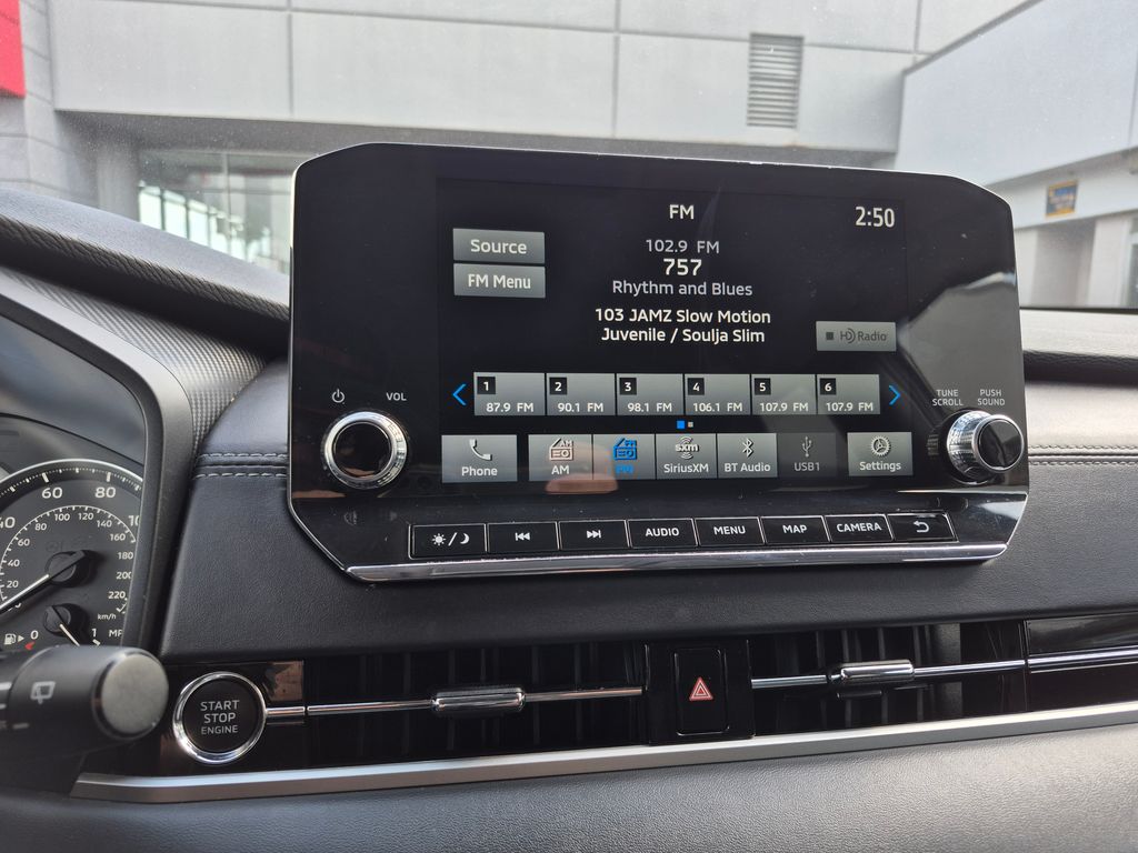 2024 Mitsubishi Outlander SE Black Edition photo 13