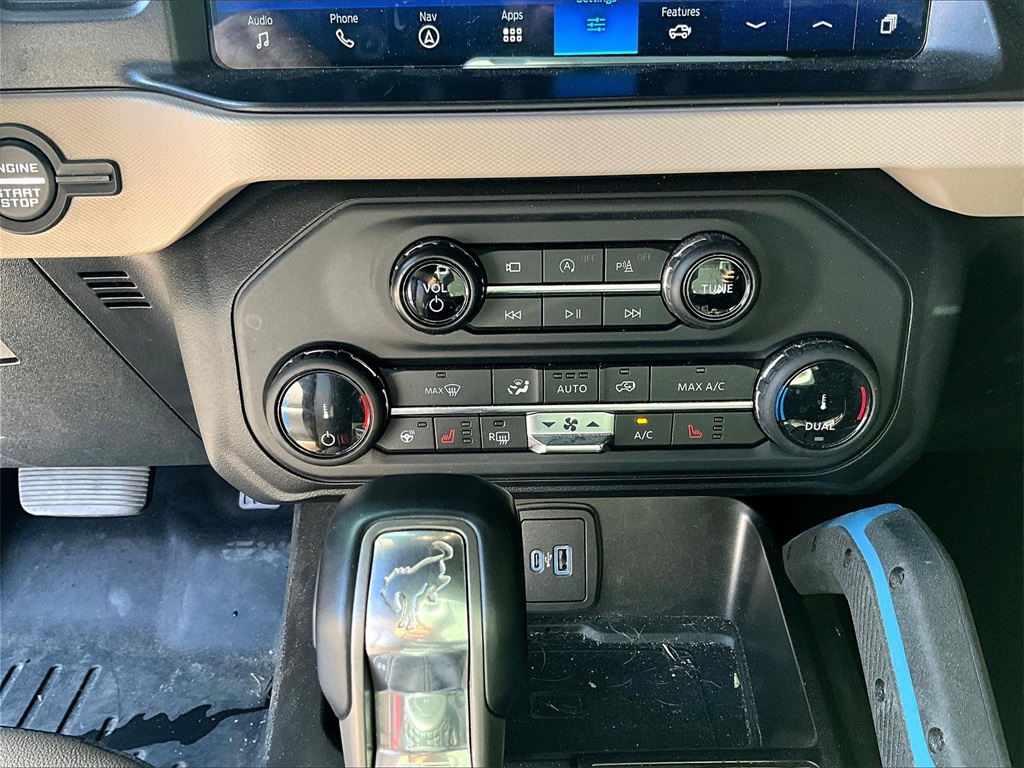 2022 Ford Bronco Wildtrak photo 25